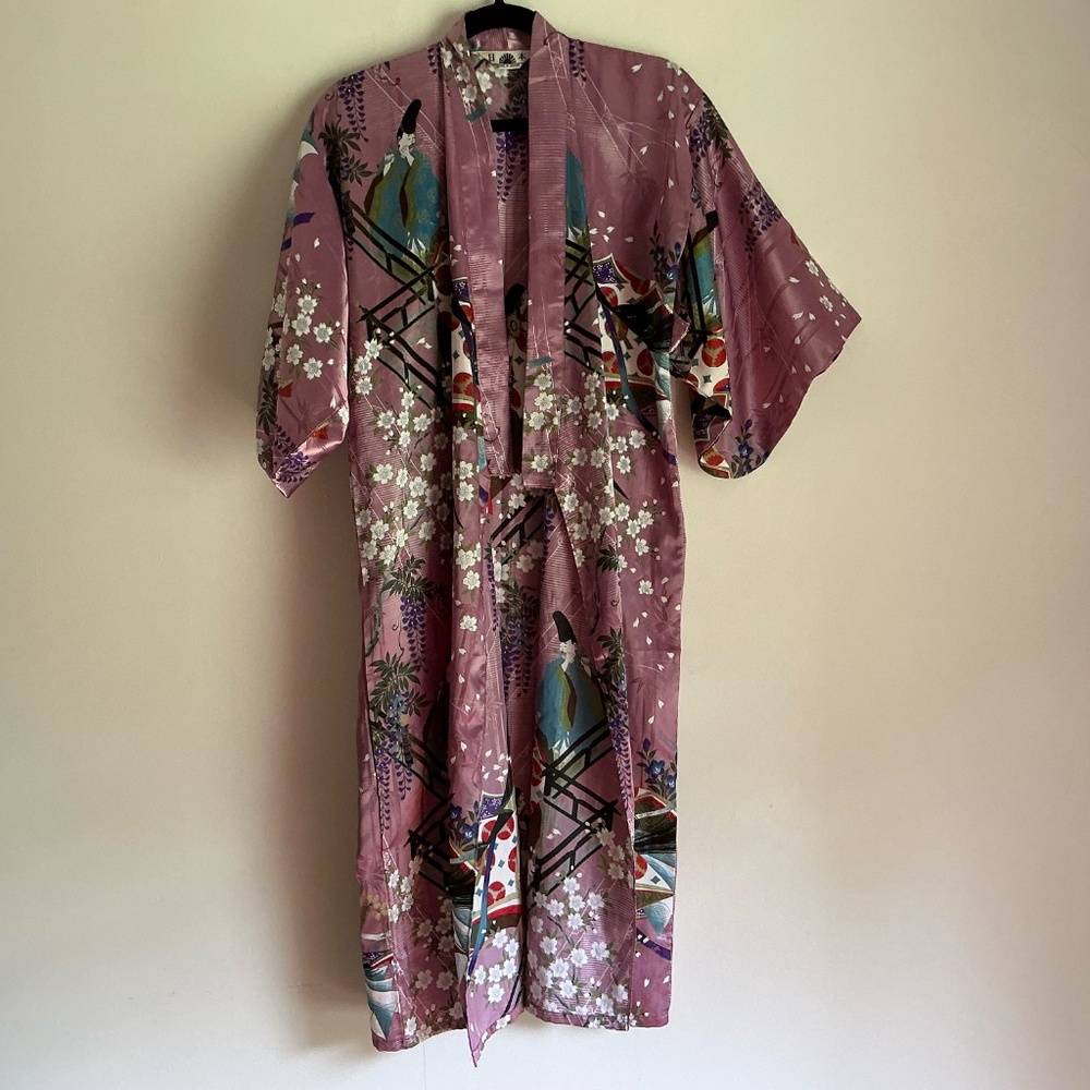 Lavender Floral Japanese Robe